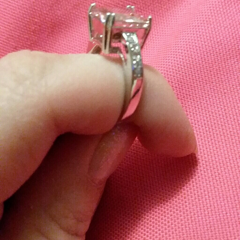 Pink Topaz Ring - Picture 6 of 8